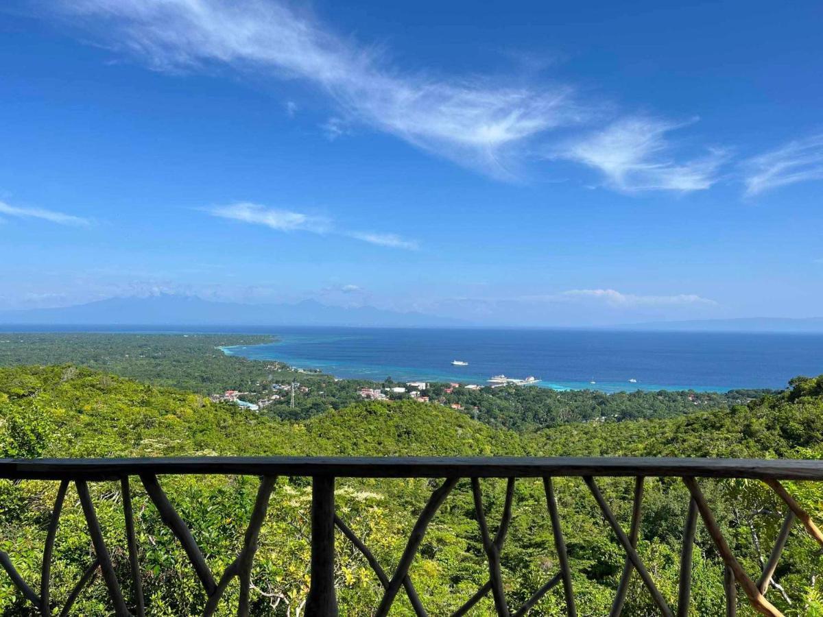Thornton'S Sea View Cafe & Guesthouse Siquijor Exterior photo